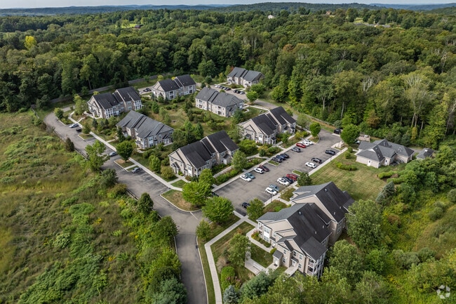 Building Photo - Bridleside Apartments