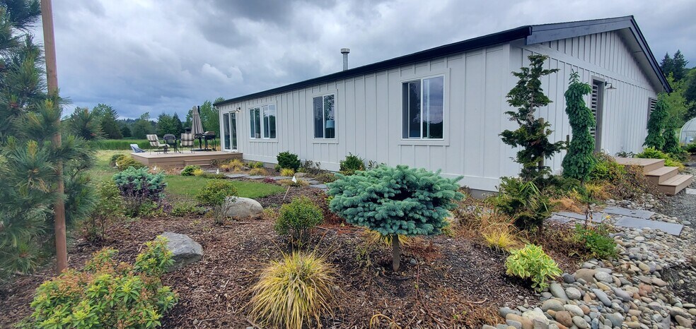 Building Photo - 38100 NE 164th Ave