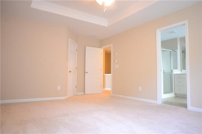 Building Photo - 5228 Wellsley Bend