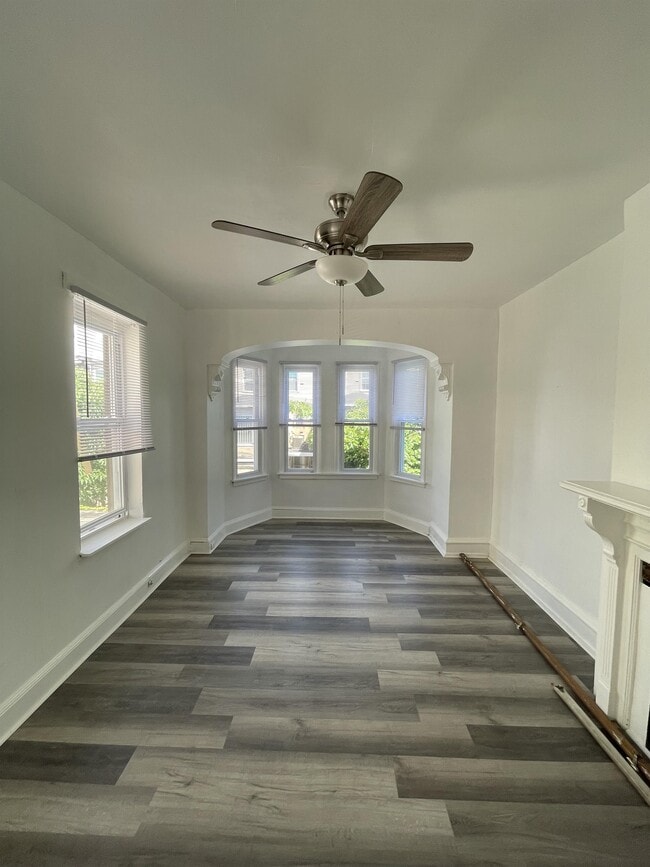 Building Photo - 4025 Green St