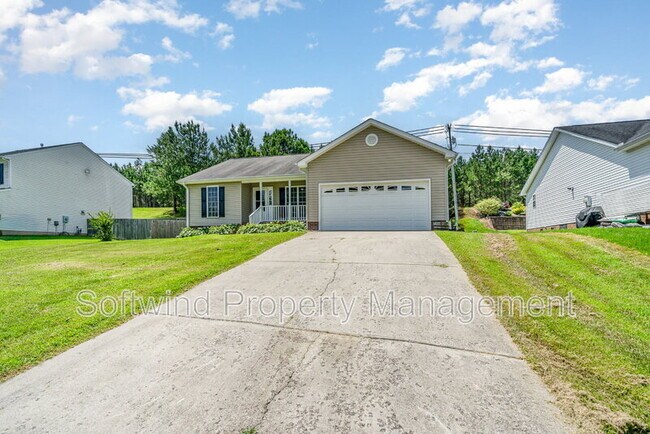 Building Photo - 1803 Red Bird Cir SE