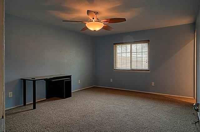 Building Photo - 6900 Glendale Dr