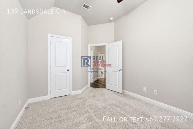 Building Photo - 109 Landsdale Cir