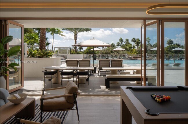 Building Photo - 3900 Alton Rd