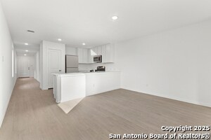 Building Photo - 3331 Rock Ml Dm