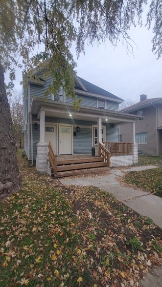 Front of house - 1128 Portage Ave
