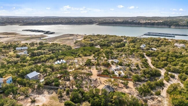 Building Photo - 17210 W Beach Rd