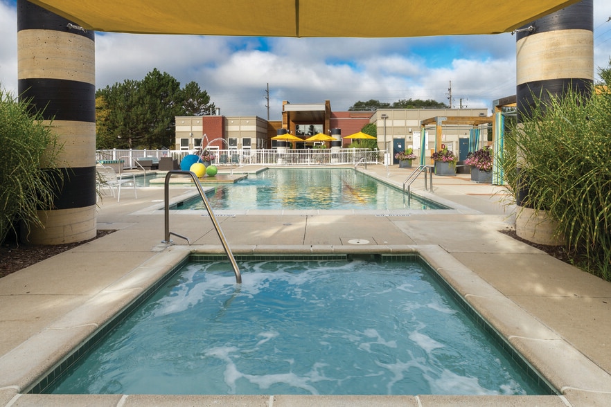 Building Photo - Parkview Ridge Apartments and Townhomes