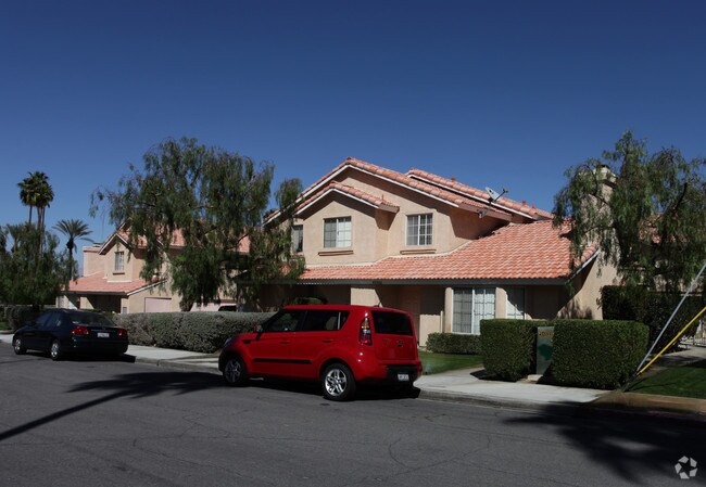 Building Photo - 45290 Sunset Ln