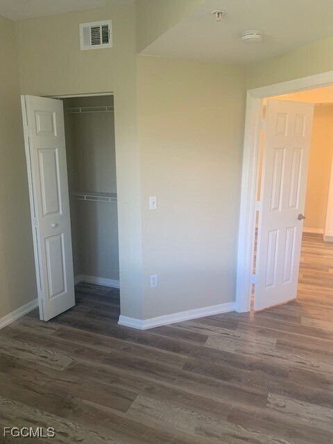 Building Photo - 6321 Aragon Way