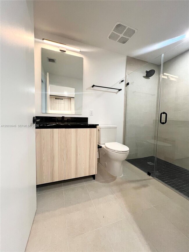 Building Photo - 225 N Miami Ave