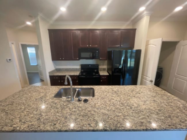 Building Photo - 5003 Brickwood Rise Dr