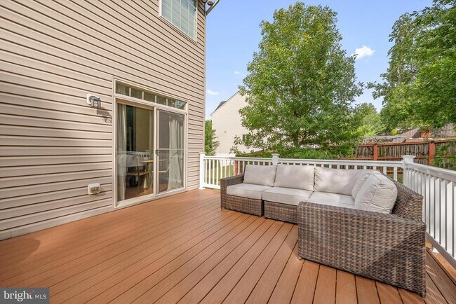 Building Photo - 406 Bricker Dr