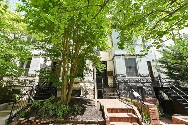 Building Photo - 1307 22nd St NW