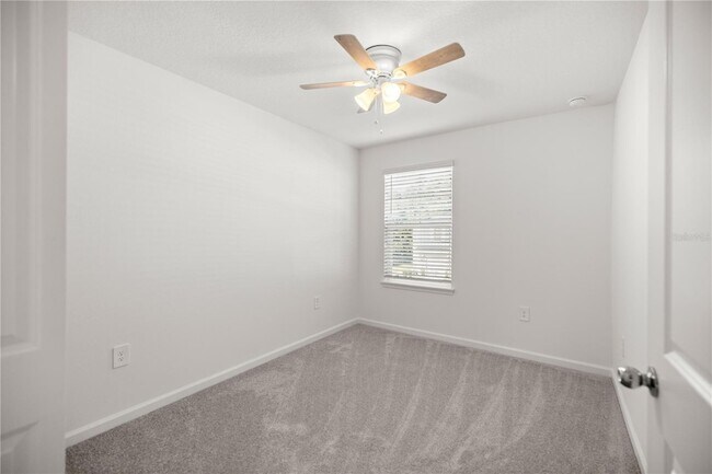 Building Photo - 3438 SE 37th Ct