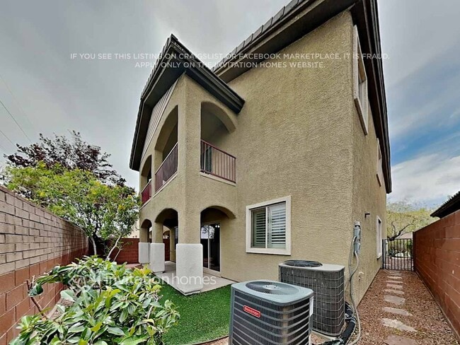 Building Photo - 6836 Sumatra St