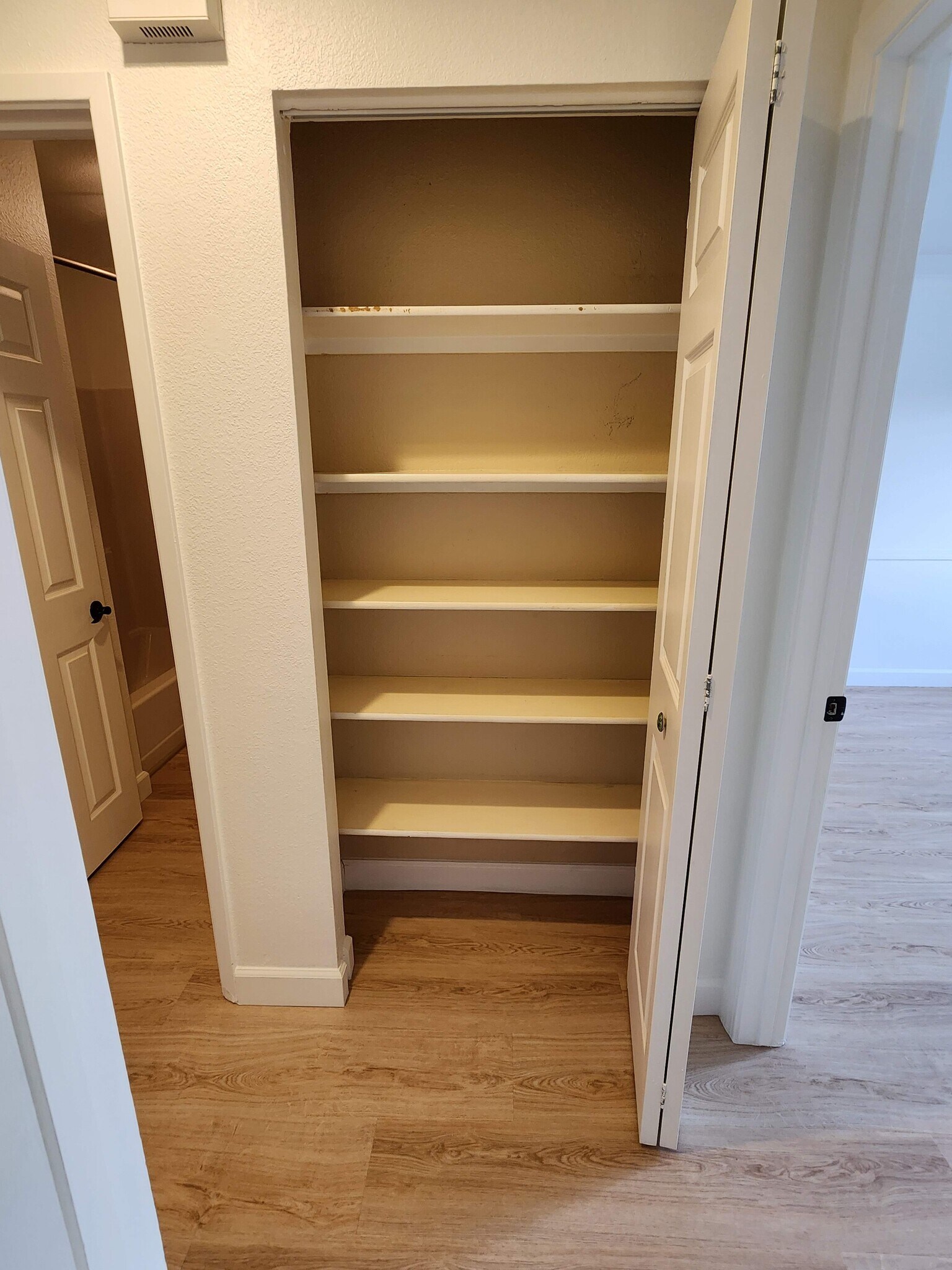 Building Photo - 16991 Sorrel Way