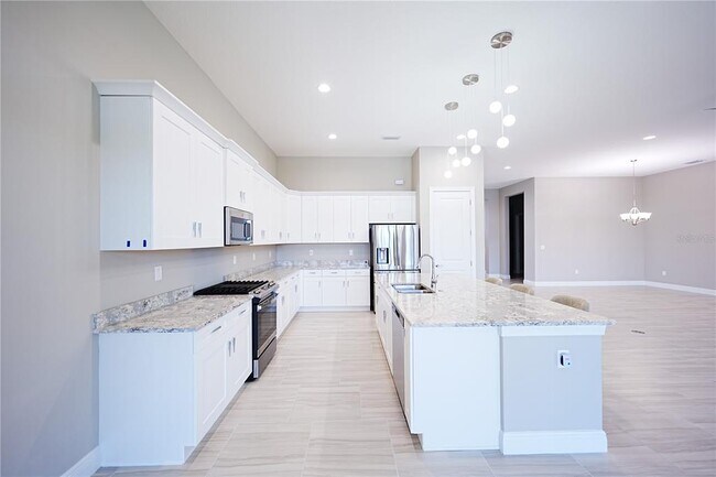 Building Photo - 9124 Bernini Pl