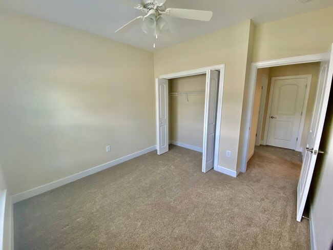 Building Photo - Great Location Single Family Home