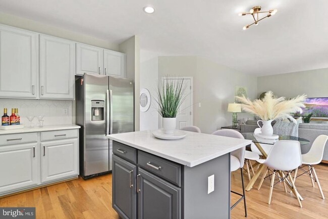 Building Photo - 20 Puller Pl