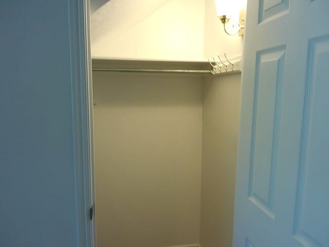 Building Photo - 119 Penhurst Pl