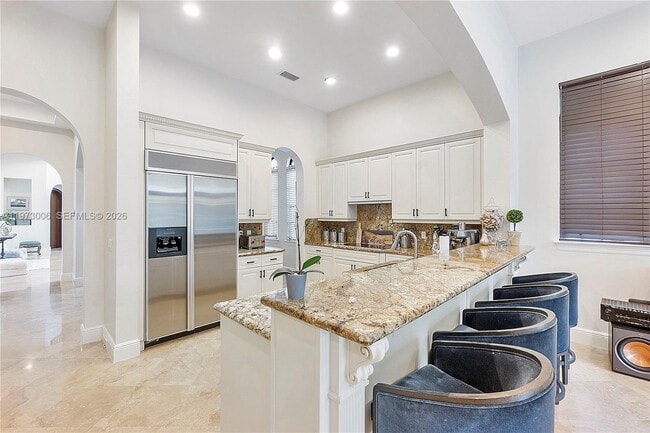 Building Photo - 9564 Exbury Ct