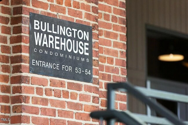 Building Photo - 500 N Duke St