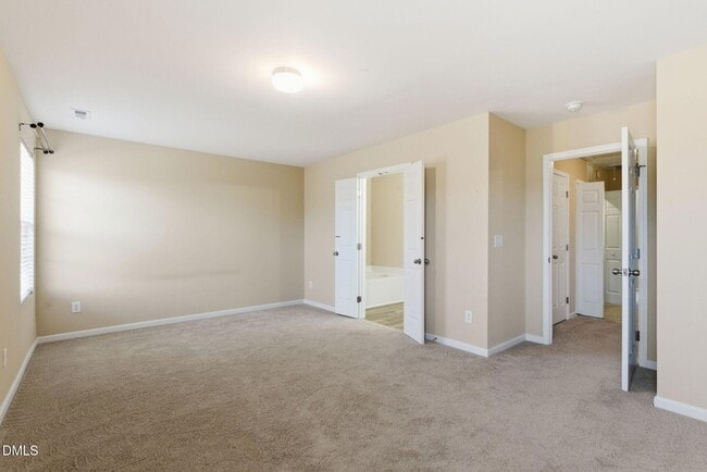 Building Photo - 956 Shining Wire Way