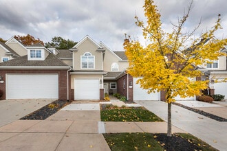 Building Photo - 2962 Hunley Dr