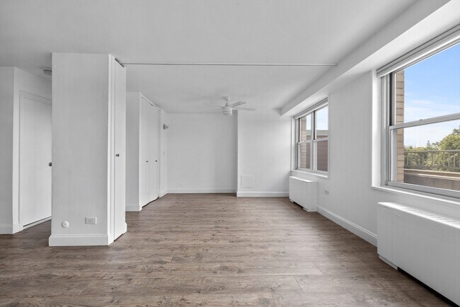 Building Photo - 151 Tremont St