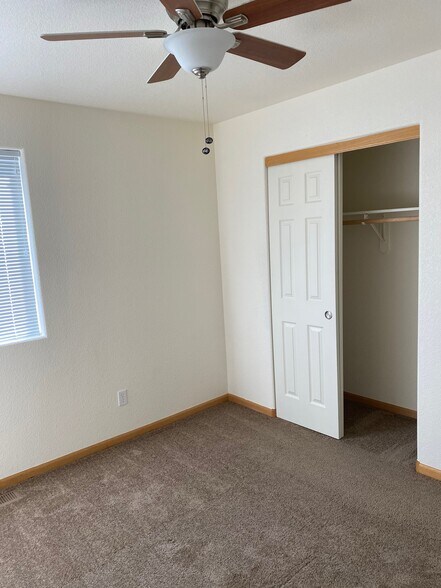 Bedroom 2 - 3761 Mt Flora St