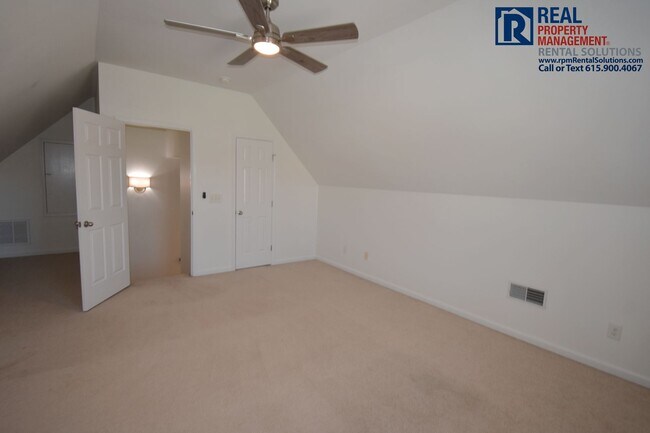 Building Photo - 7008 Nickalus Way