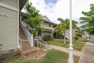 Building Photo - $3,100 / 2br - 953ft2 - Charming and updat...