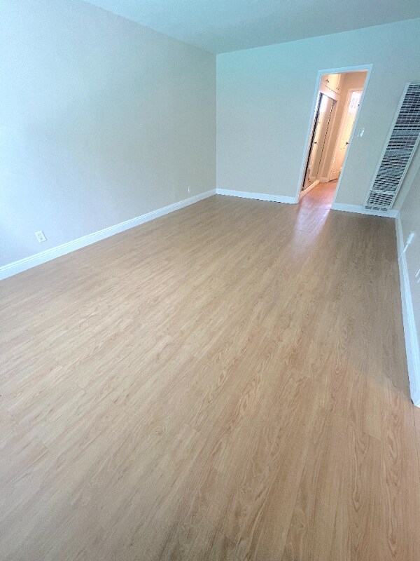 Building Photo - 2115 Placentia Ave