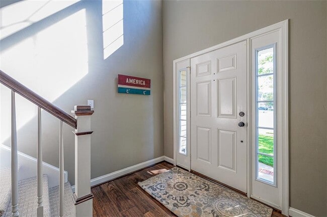 Building Photo - 1500 Ashburn Ct