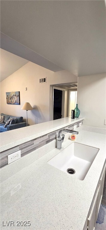 Building Photo - 7255 W Sunset Rd