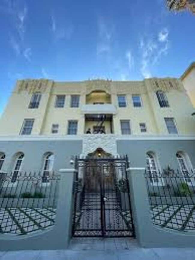 Building Photo - Normandie Apts.