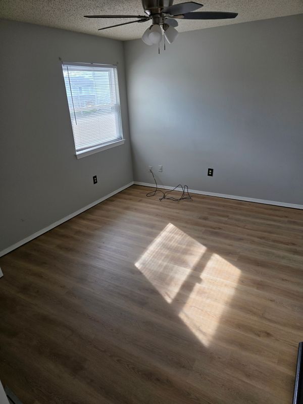 Building Photo - 3941 W Bamboo Dr