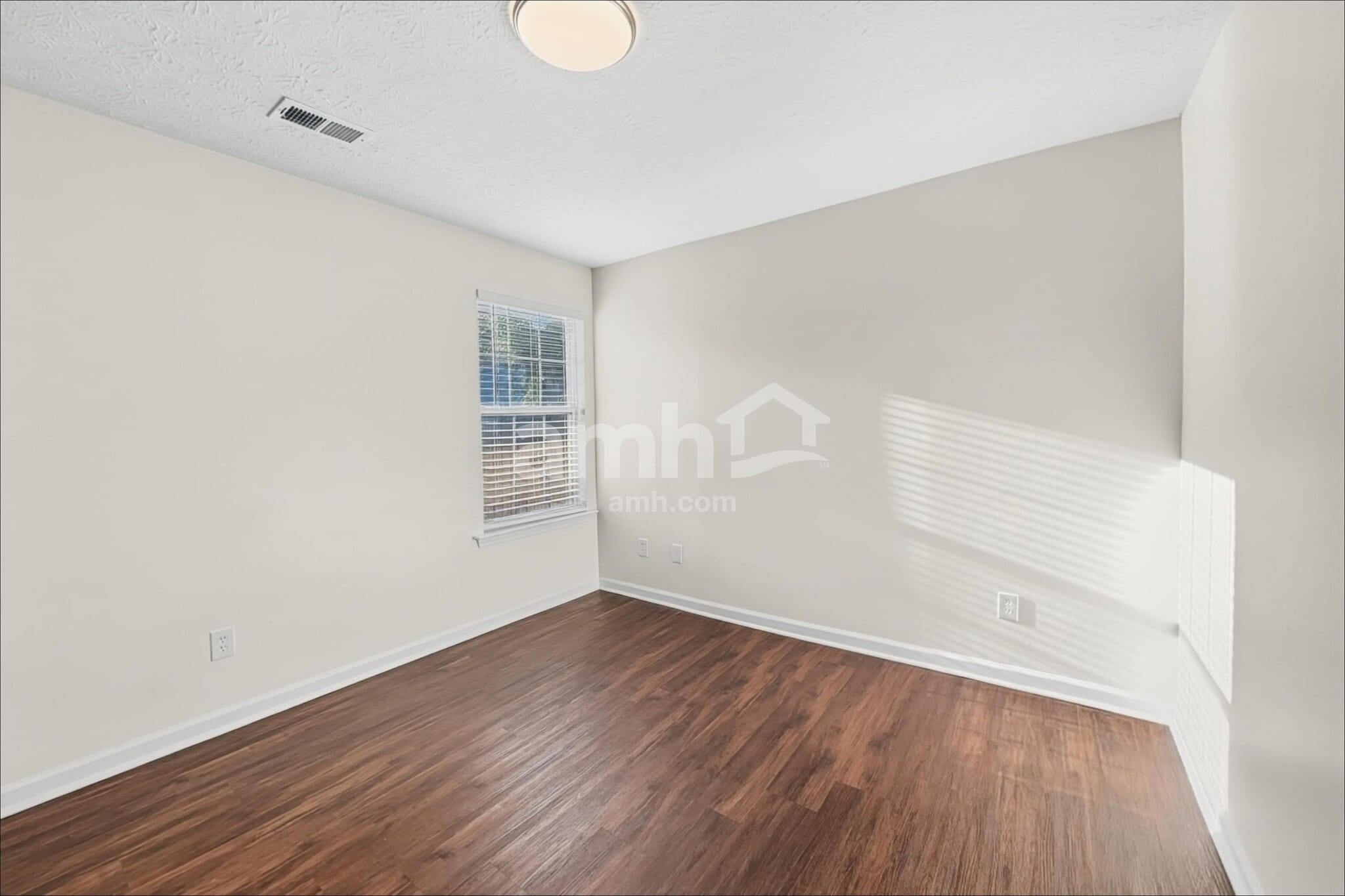 Building Photo - 1137 Eastmill Cove