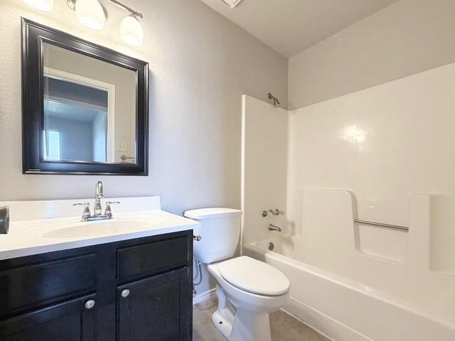 Building Photo - 3101 Hillcrest Dr