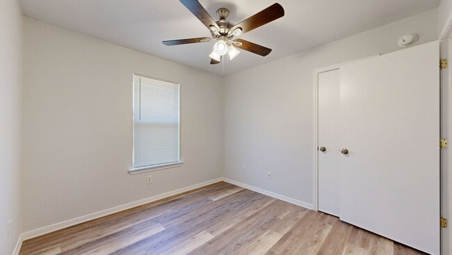 Building Photo - AMAZING REMODELED DUPLEX BY FORT HOOD!!!!