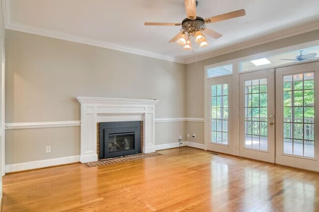 Building Photo - 2320 Primrose Valley Ct
