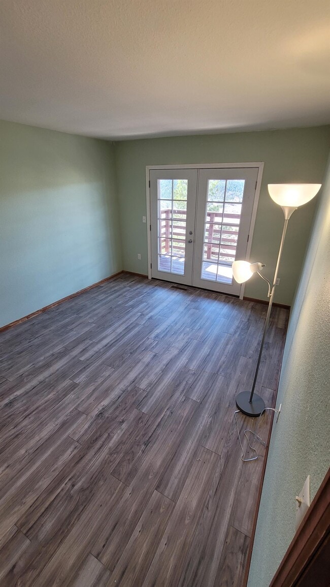 Building Photo - 4555 Sentinel Rock Terrace