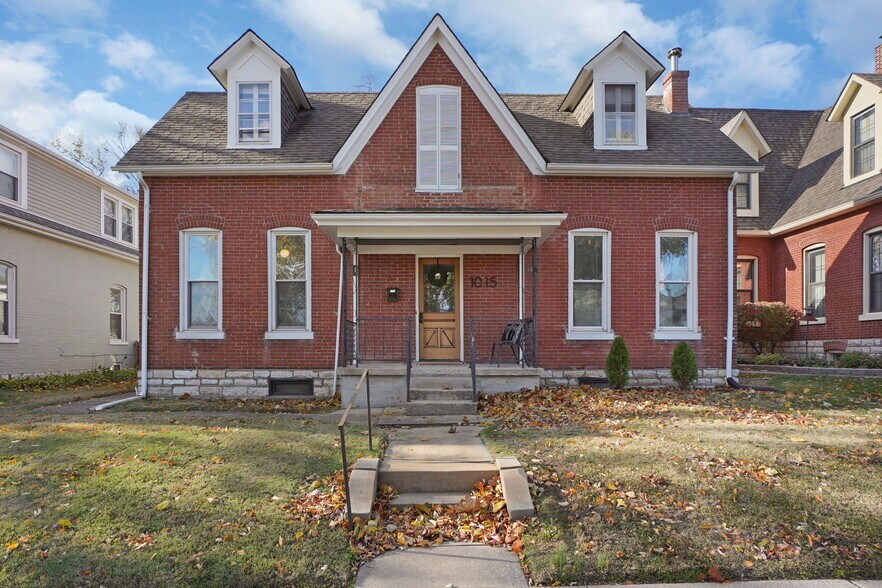 Building Photo - 1015 N 5th St