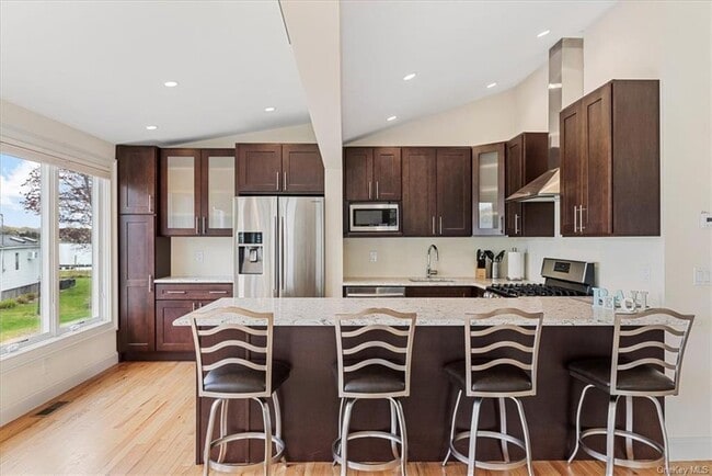 Building Photo - 73 W Tiana Rd