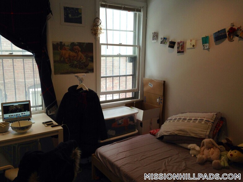 Building Photo - 55 S Huntington Ave