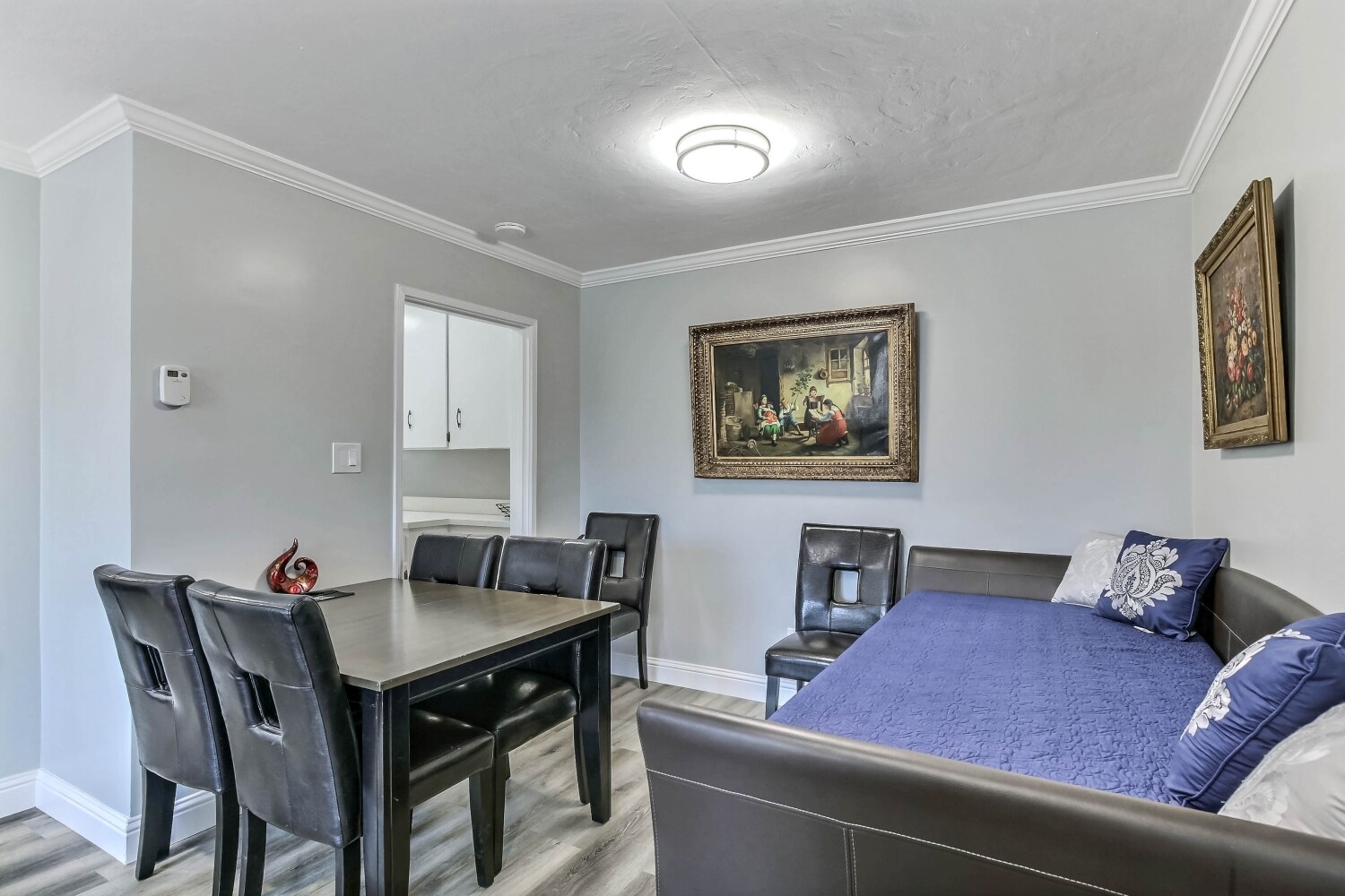 Building Photo - 148 E Iowa Ave