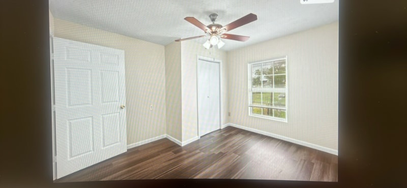 Building Photo - 726 McDaniel St