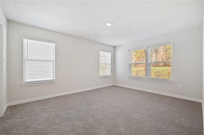 Building Photo - 131 Scotland Ln