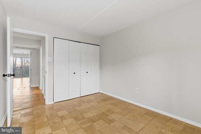 Building Photo - 2614 Fort Farnsworth Rd